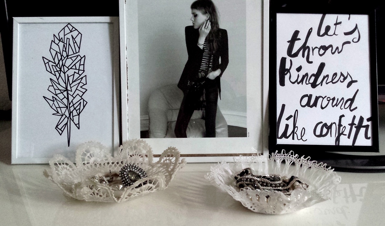 DIY : vide-poche, présentoir à bijoux en napperon