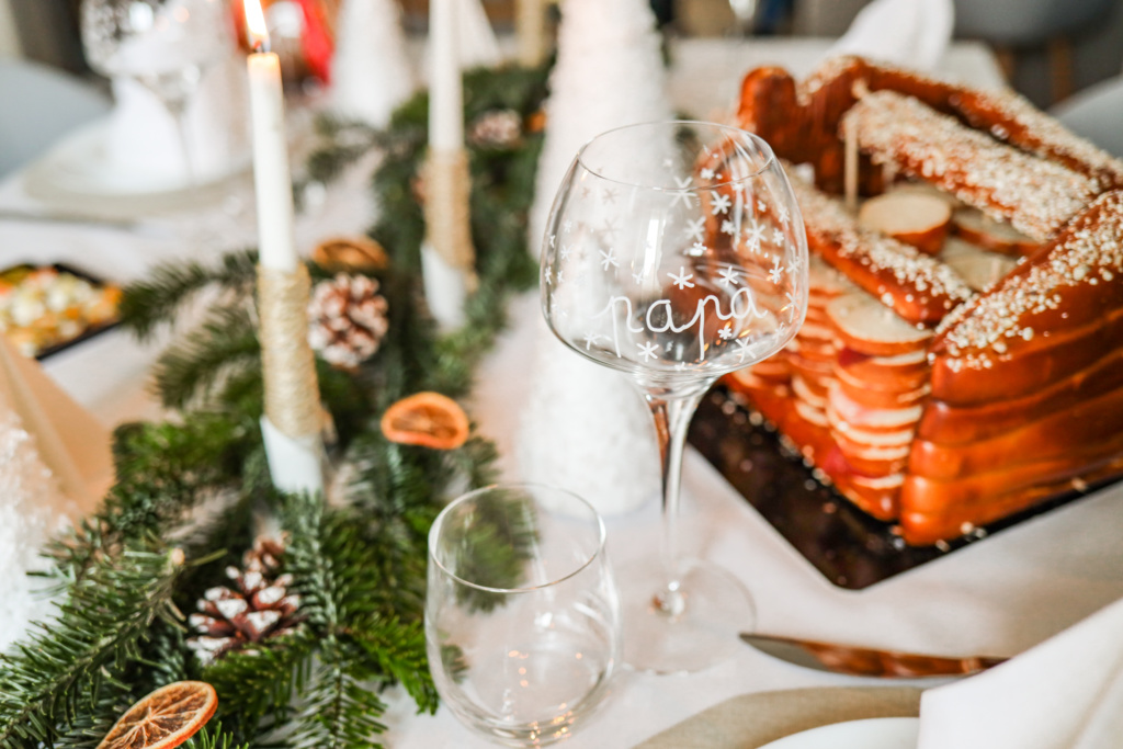 Décoration bûche de Noël : 50+ idées pour la star des tables festives