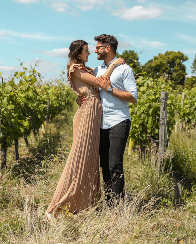 séjour oenologique en val de loire couple amoureux vigne