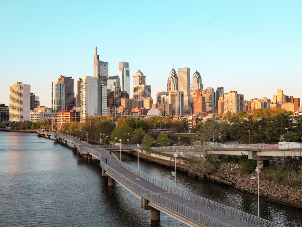 Philadelphie city guide skyline vue sur la ville et ses buildings et gratte-ciel