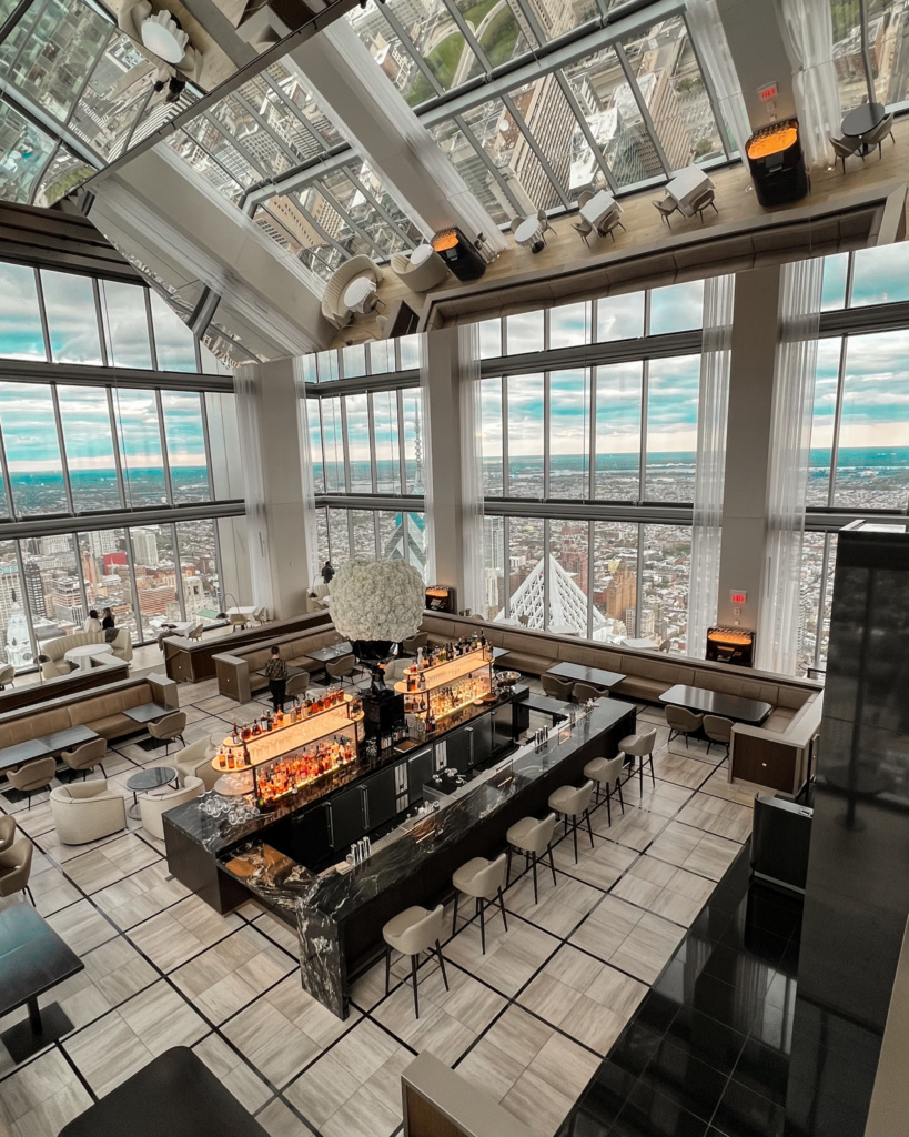 Philadelphie city guide bar rooftop du four seasons architecture vue sur la ville