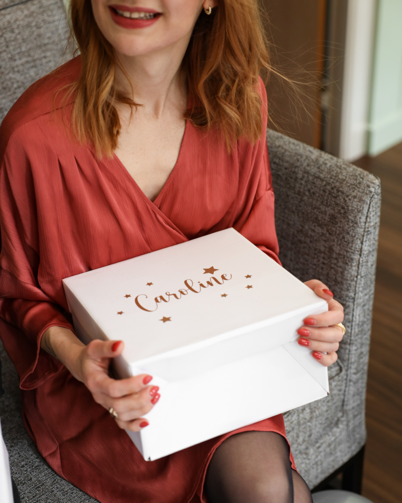 box cadeaux pour demoiselles d'honneur surprises personnalisée à la Cricut Maker 3