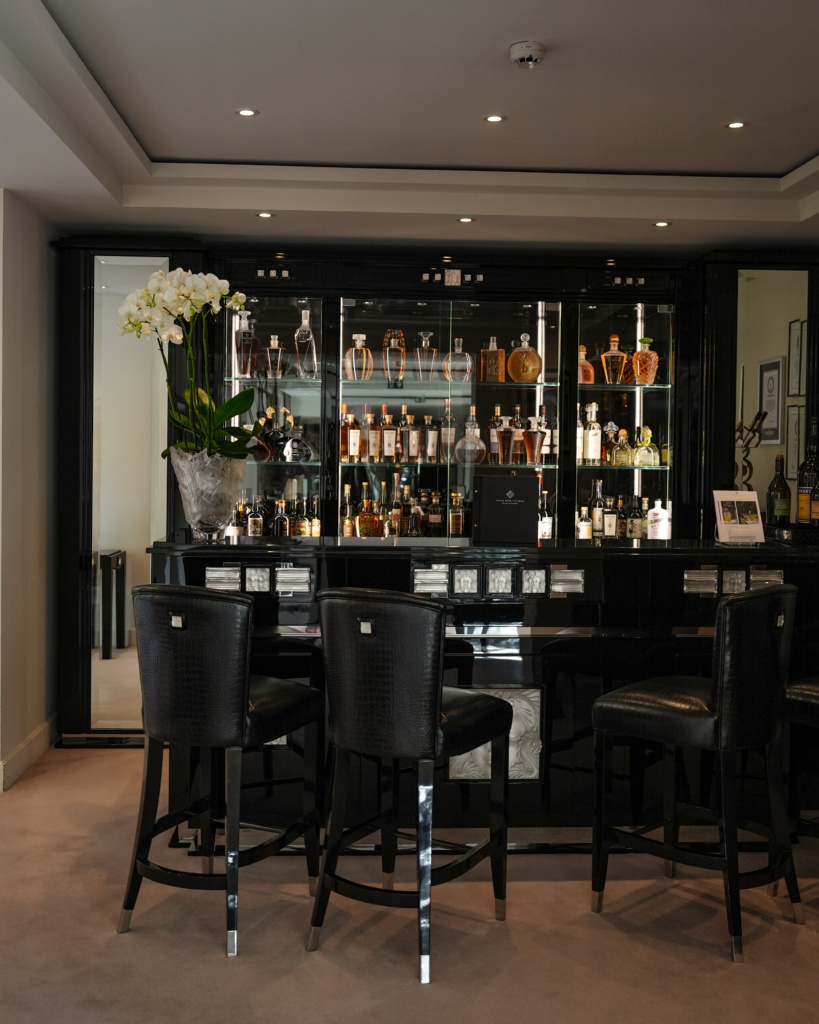 bar de l'hôtel Villa Renée Lalique